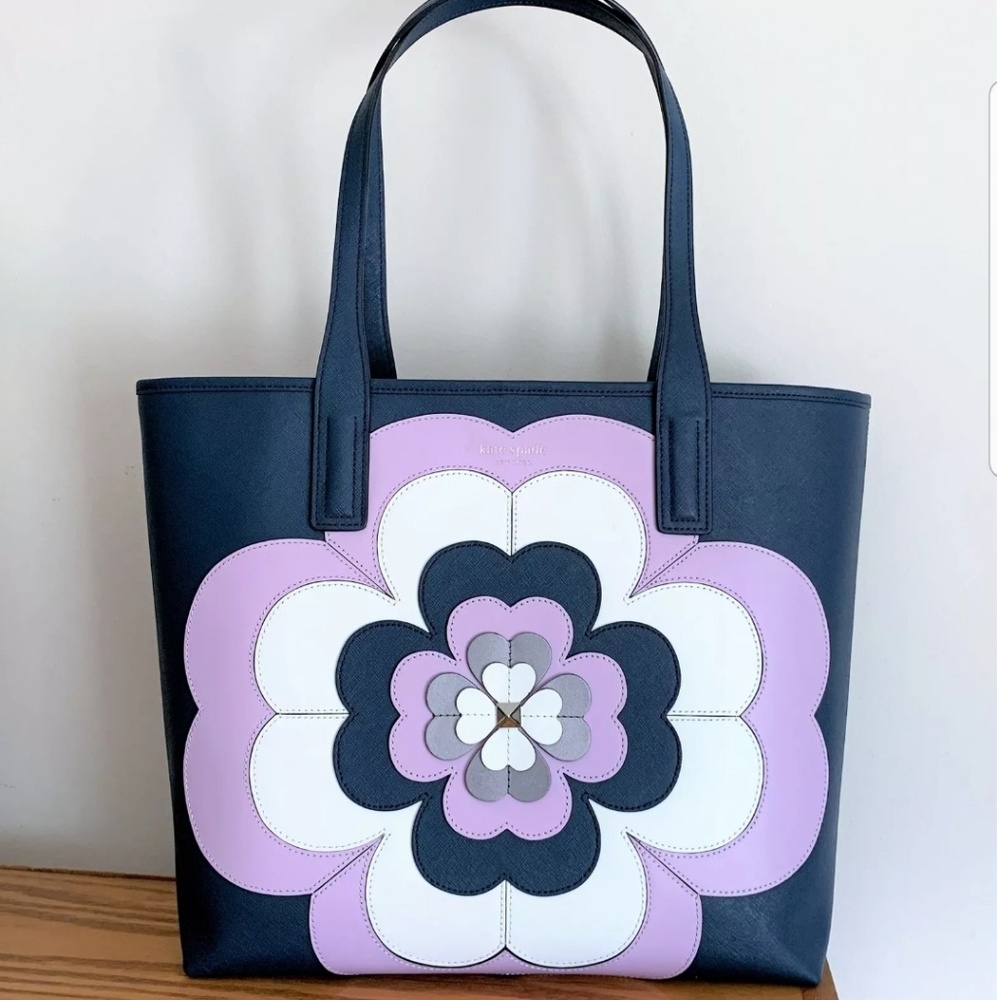 SOLD Kate Spade reiley spade  large tote